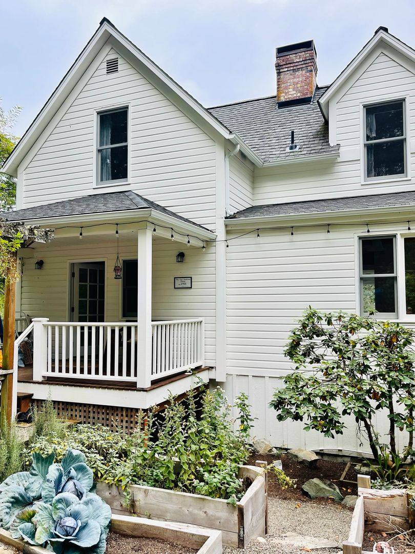 House for rent at 5062 New Sweden Ave, Bainbridge Island, WA 98110