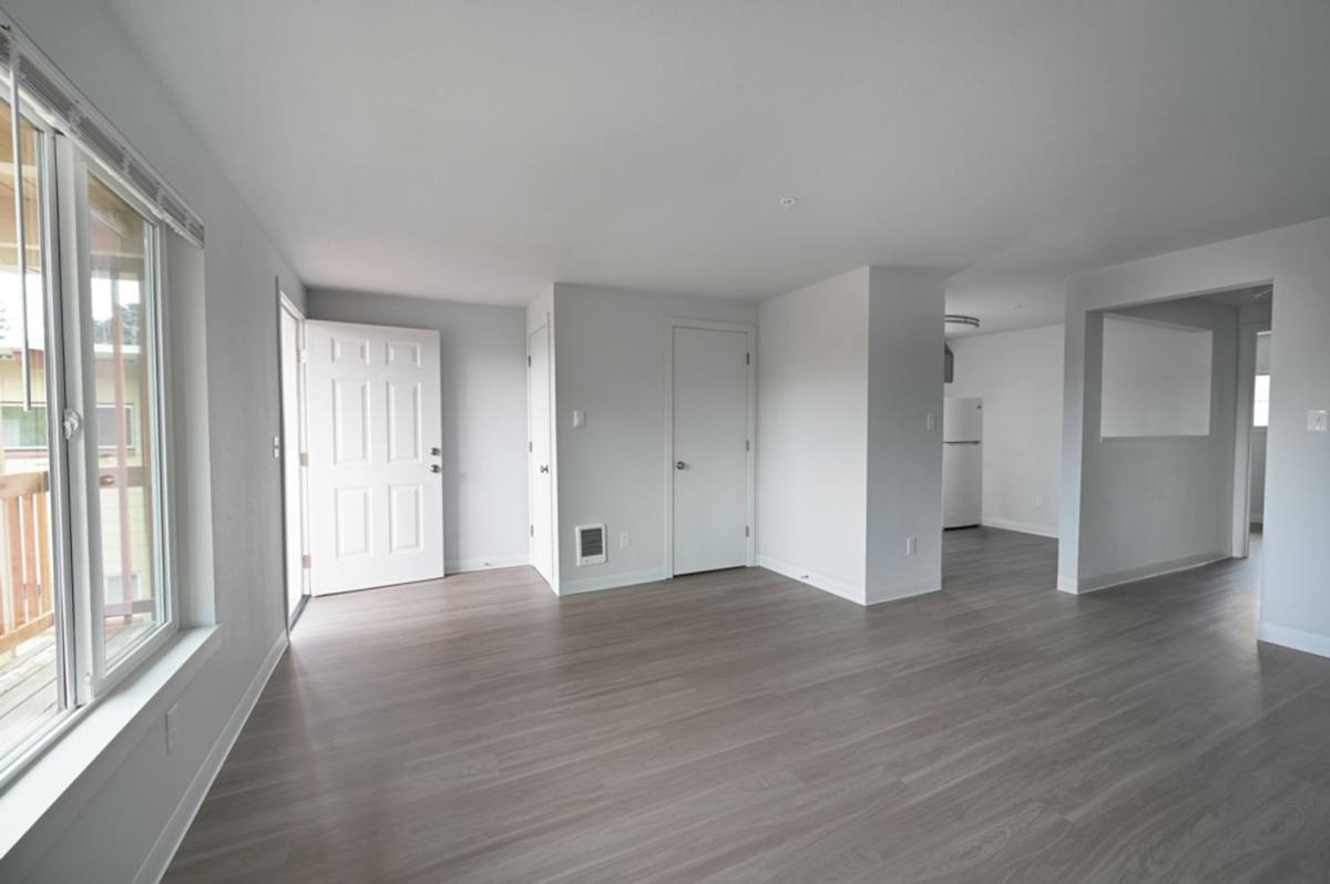 Apartment for rent at 12520 SE Stark, Portland, OR 97233