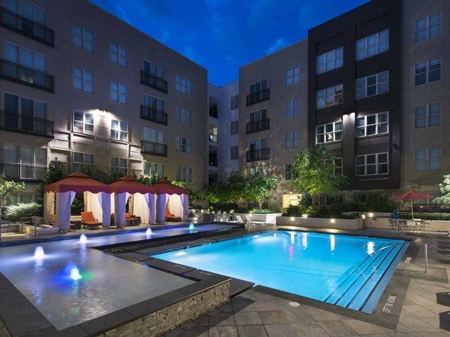Apartment for rent at 810 S Lamar Blvd, Austin, TX 78704