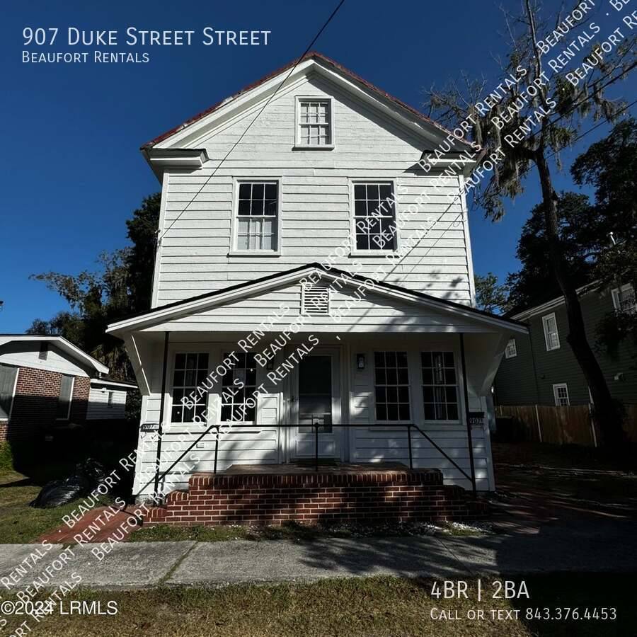 House for rent at 907 Duke St, Beaufort, SC 29902