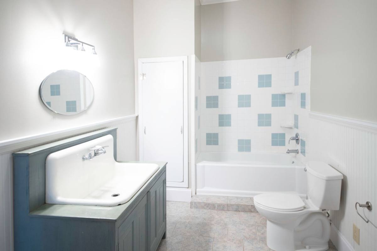 House for rent at 125 8th St, Opelika, AL 36801