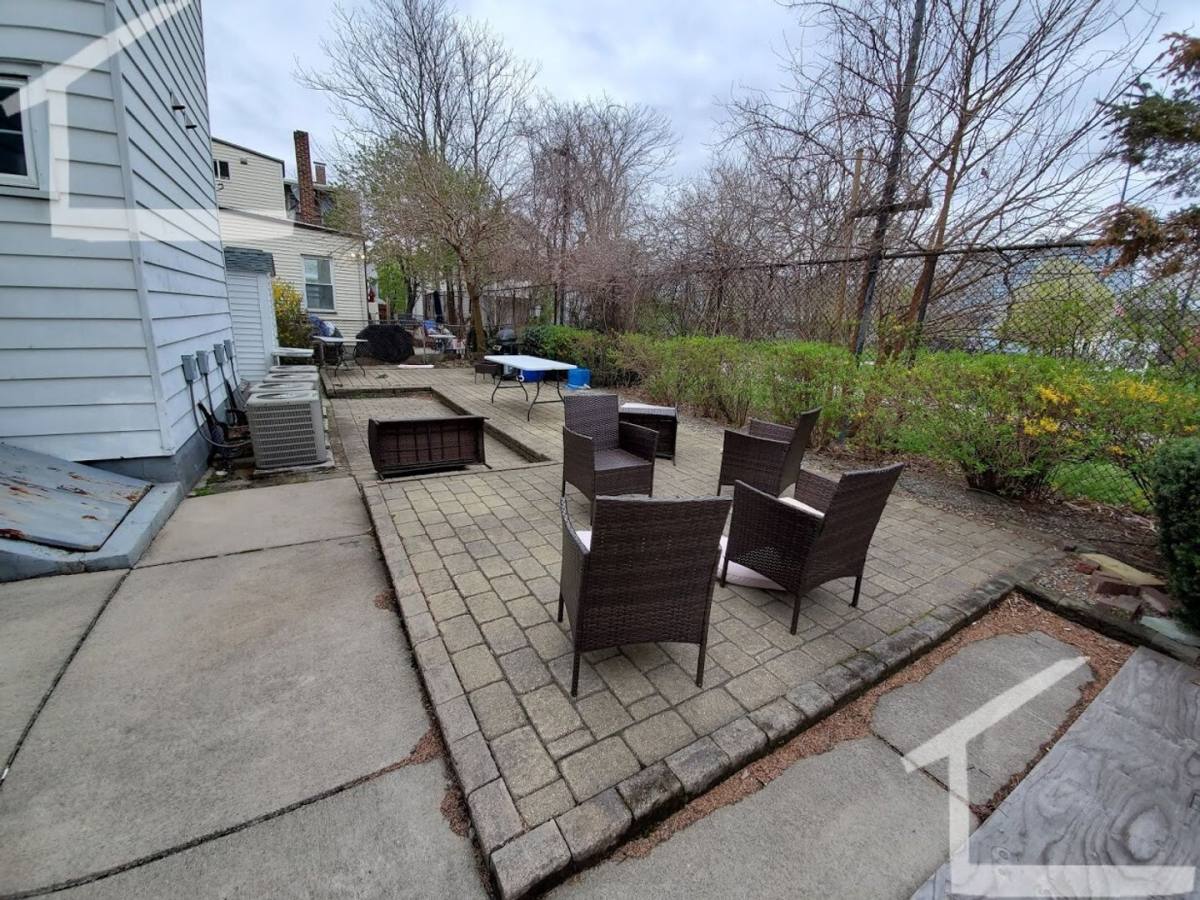 Apartment for rent at 25 Lothrop #5, Brighton, MA 02135