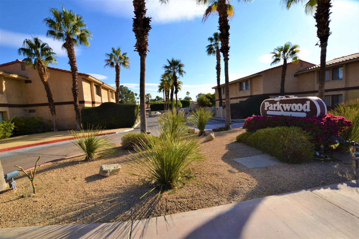 Apartment for rent at 2636 N Indian Canyon Dr, Palm Springs, CA 92262