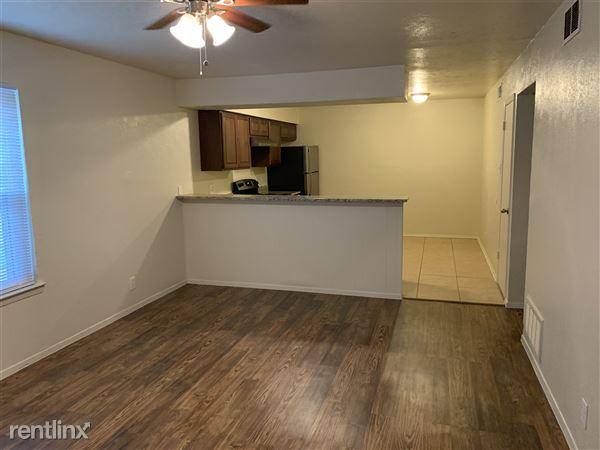 Apartment for rent at Pecan Grove, 2291 W Oak St #1, Denton, TX 76201