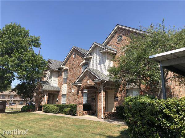 Townhouse for rent at Whiters Place, 501 Withers St #2X25, Denton, TX 76209