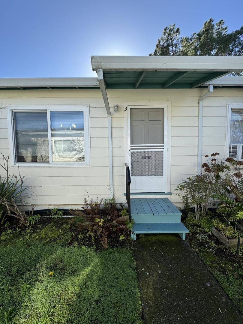 House for rent at 137 Redwood Avenue, 135-137 Redwood Ave, Corte Madera, CA 94925