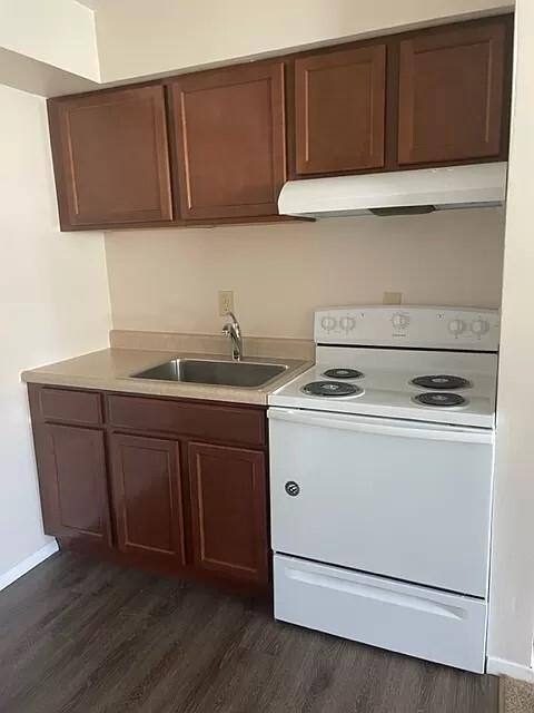 Apartment for rent at Ennis Ridge, 1306 Silver St #4, Urbana, IL 61801