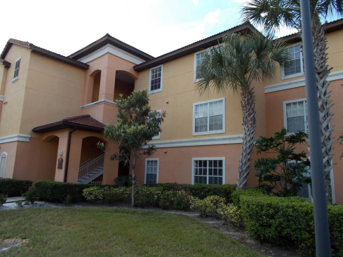 Condo for rent at 5463 Vineland Rd #ORANGE, Orlando, FL 32811