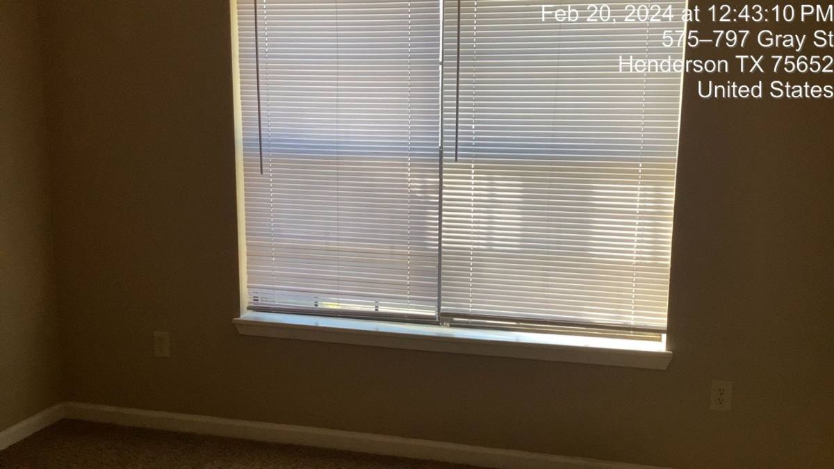 Apartment for rent at 1802 Elm St, Henderson, TX 75652