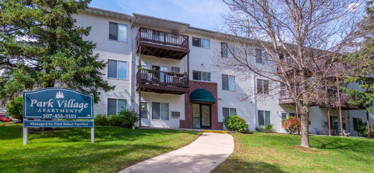 Apartment for rent at 2250 N Cedar Ave, Owatonna, MN 55060