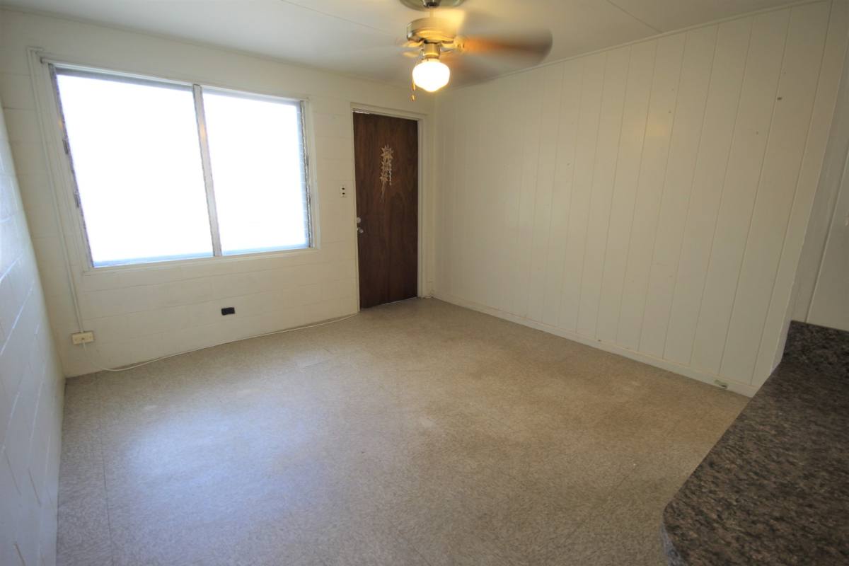 Apartment for rent at 2304 Kapiolani Blvd, Honolulu, HI 96826