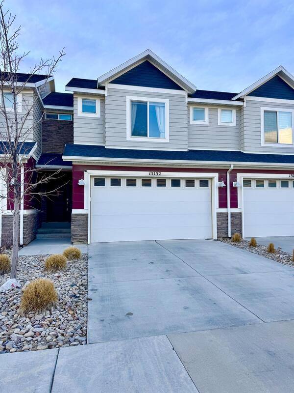 Townhouse for rent at 15152 S Gallant Dr, Riverton, UT 84065