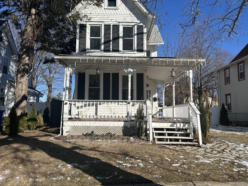 House for rent at 314 Walnut St, Riverside, NJ 08075