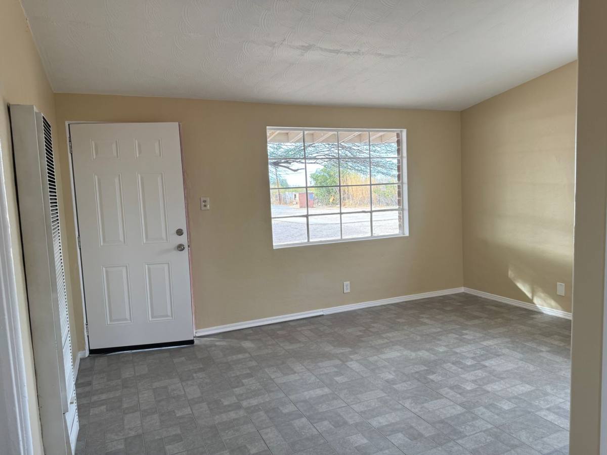 Apartment for rent at 711 E Bilby Rd, Tucson, AZ 85706