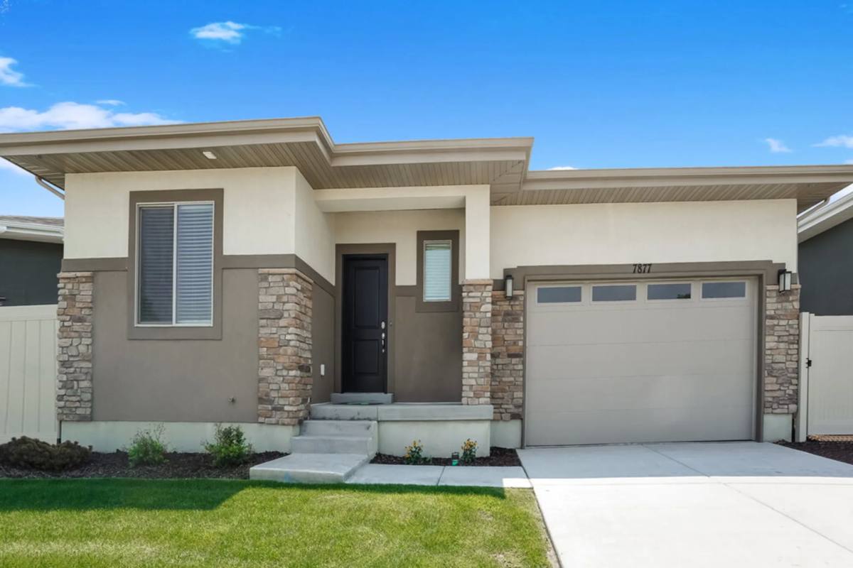 House for rent at 7877 W Walk About Way, Magna, UT 84044