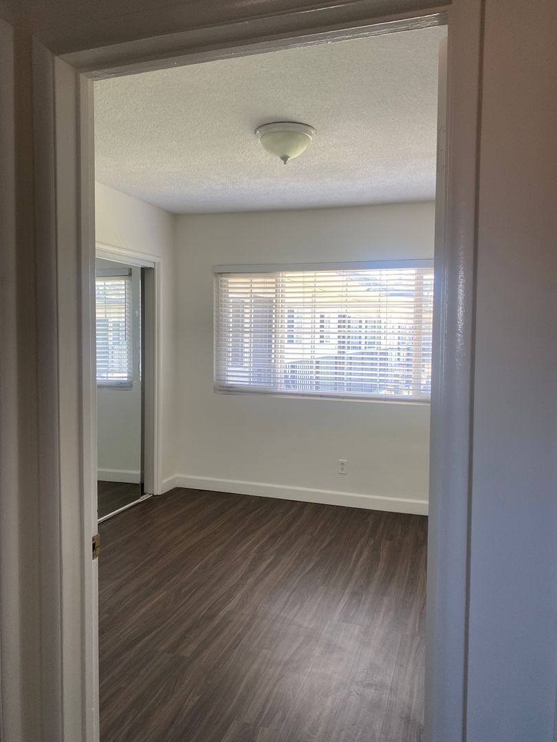 Apartment for rent at 25924 Viana Ave, Lomita, CA 90717