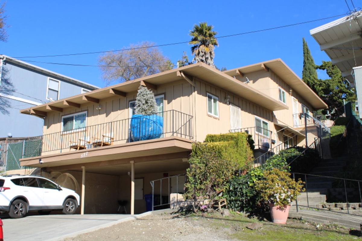 Apartment for rent at 527 Vaqueros Ave, Rodeo, CA 94572