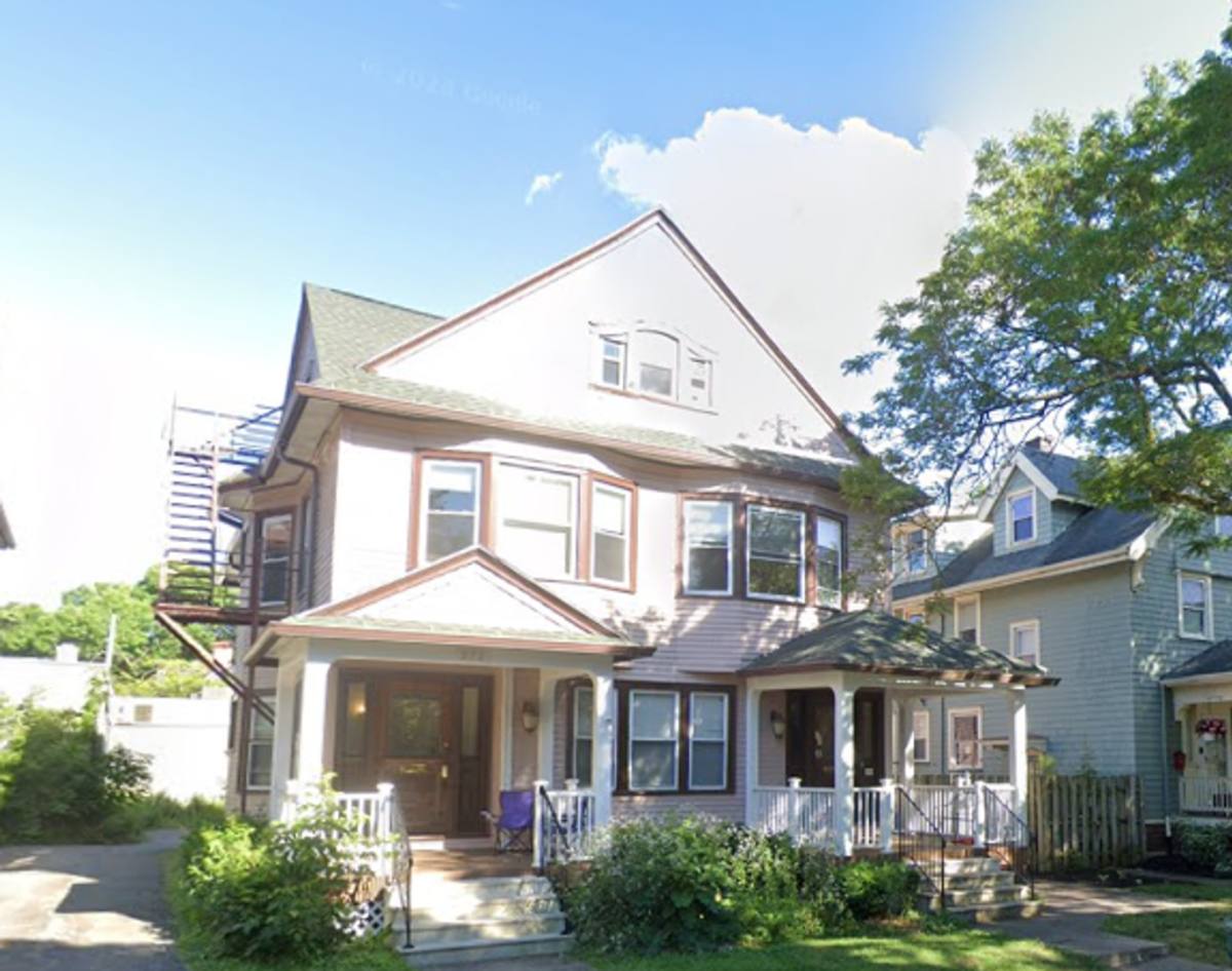 Apartment for rent at 272-274 Meigs St, Rochester, NY 14607