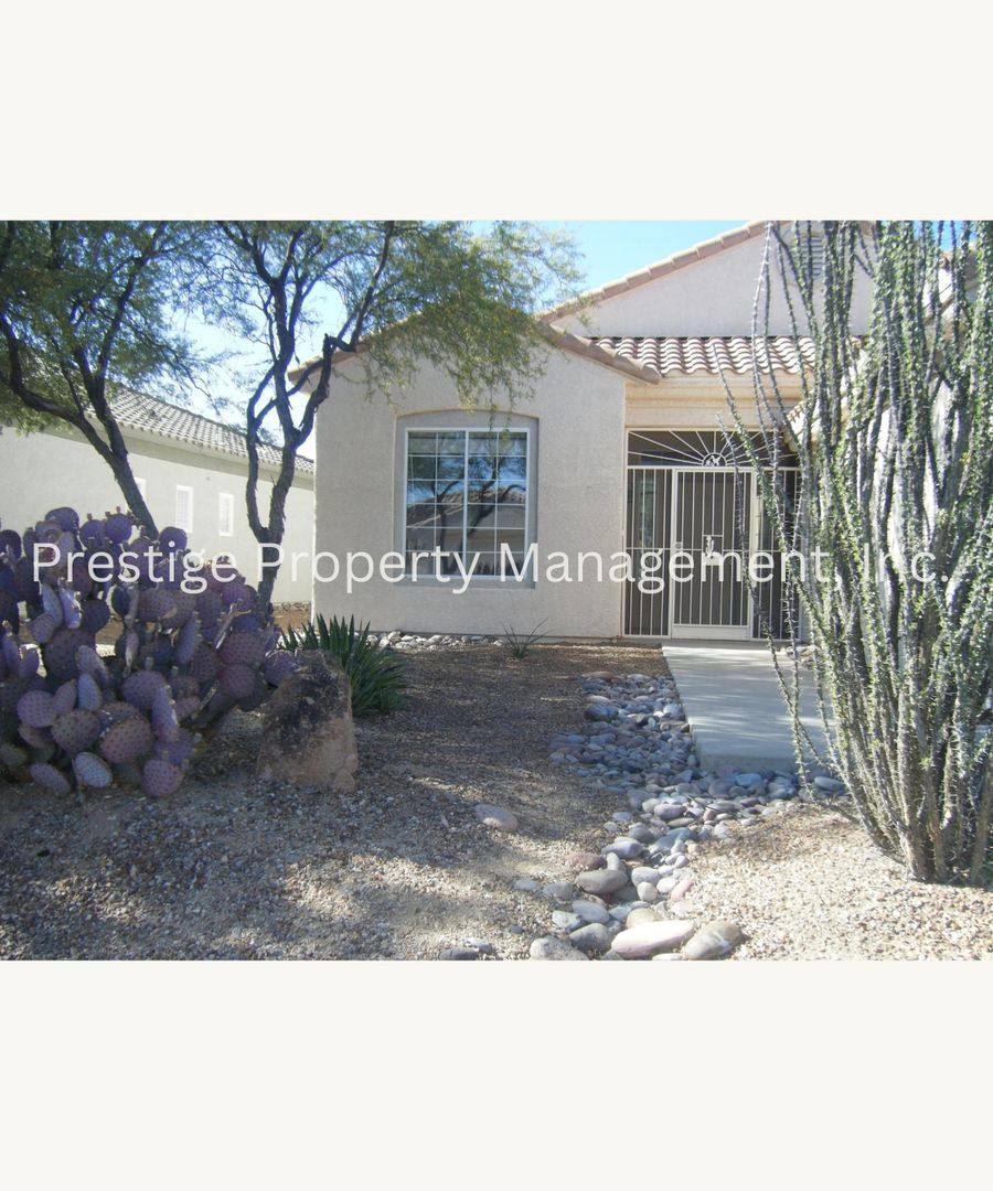 House for rent at 5252 W Winding Desert Dr, Marana, AZ 85658