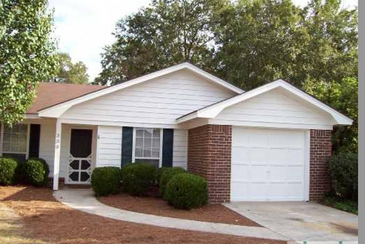 House for rent at 333 Weisenbaker Rd, Rincon, GA 31326