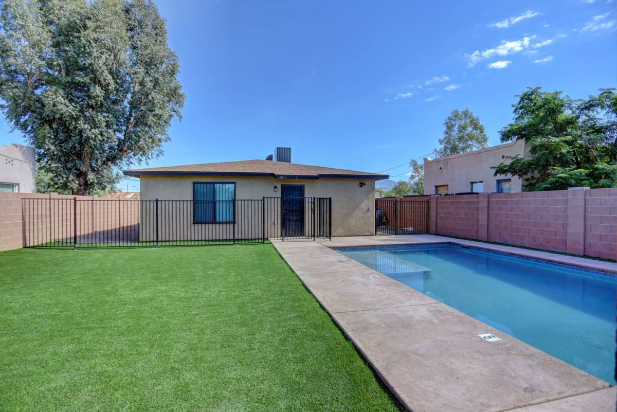 Townhouse for rent at 1809 E 13th St, Tucson, AZ 85719