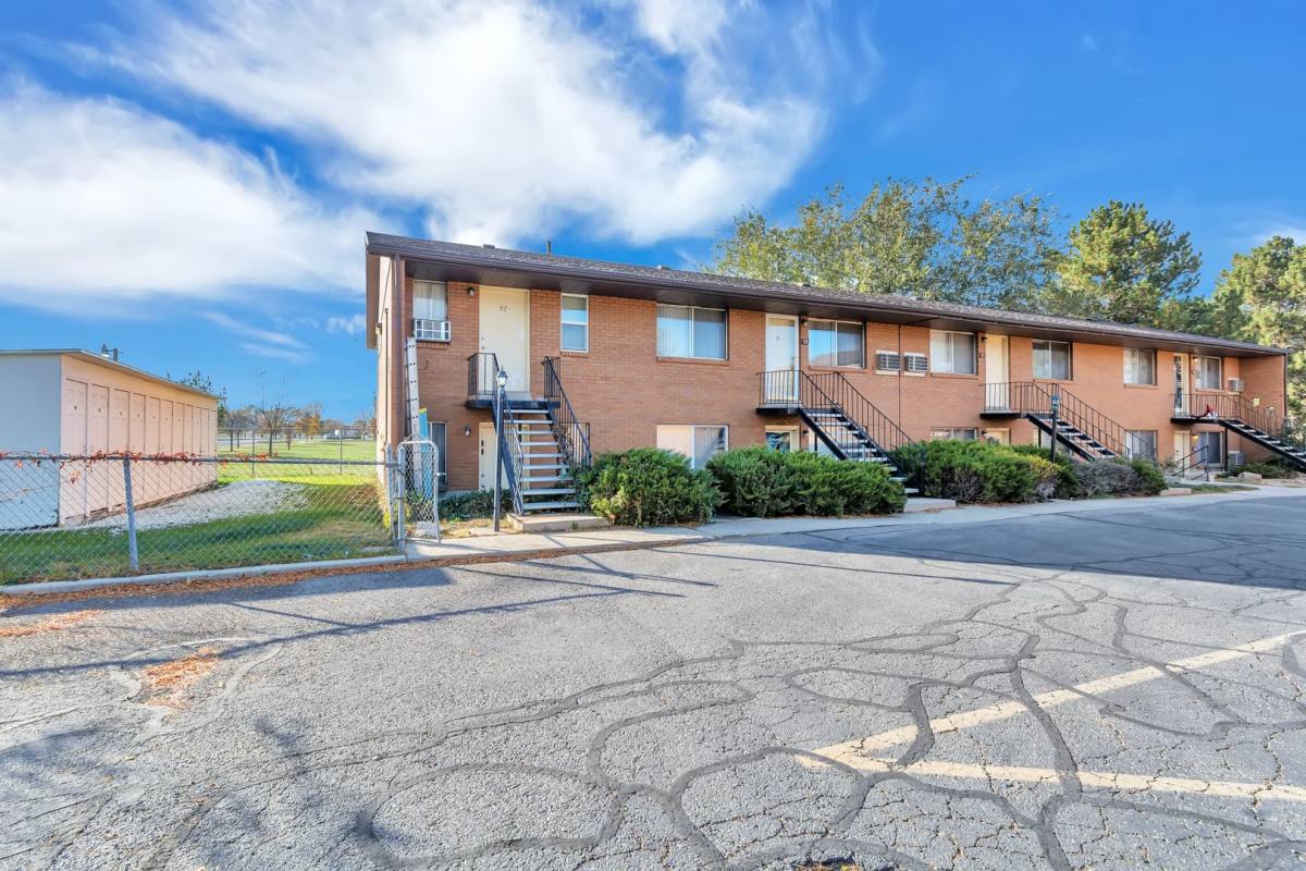 Townhouse for rent at 1875 W 7865 S, West Jordan, UT 84088