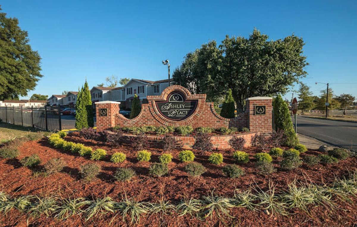 Apartment for rent at 5709 Electra Lane, Charlotte, NC 28212