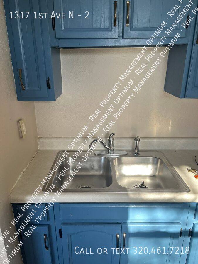Apartment for rent at 1317 1st Ave N #2, Fargo, ND 58102