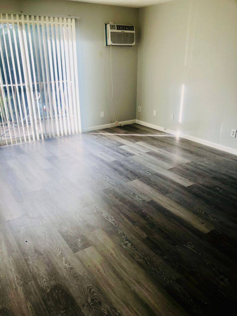 Apartment for rent at 2356 Harrison Ave, Cincinnati, OH 45211