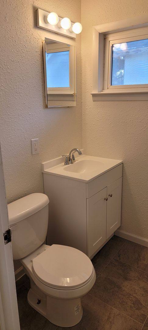 Apartment for rent at 608 S Cedar, Owatonna, MN 55060