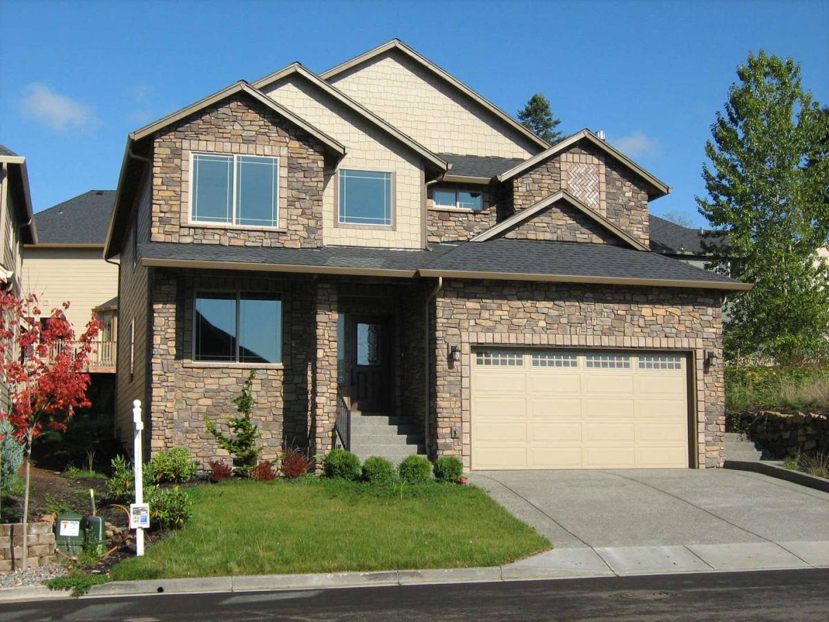 House for rent at 1007 W Alder St, Washougal, WA 98671