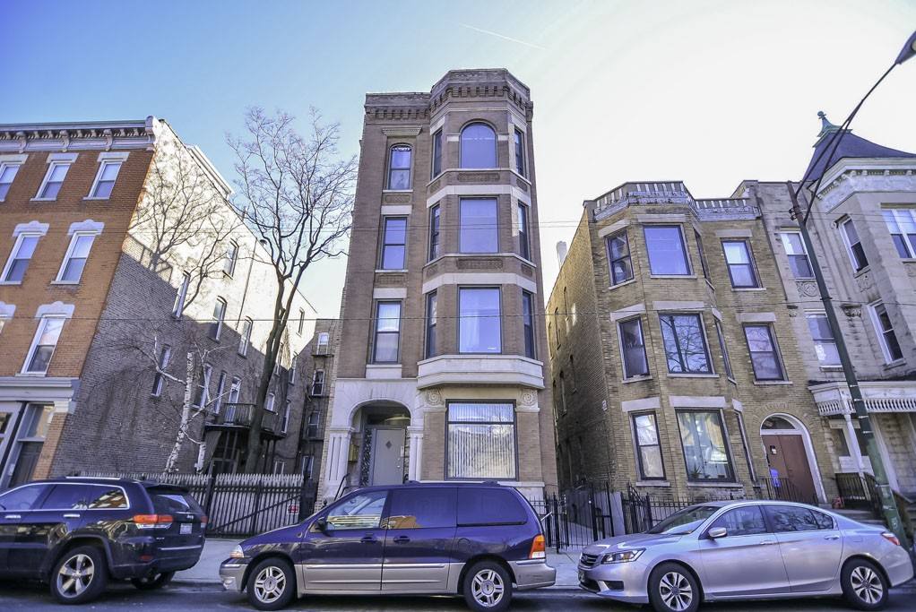Apartment for rent at 1405 Erie #FA8, Chicago, IL 60642