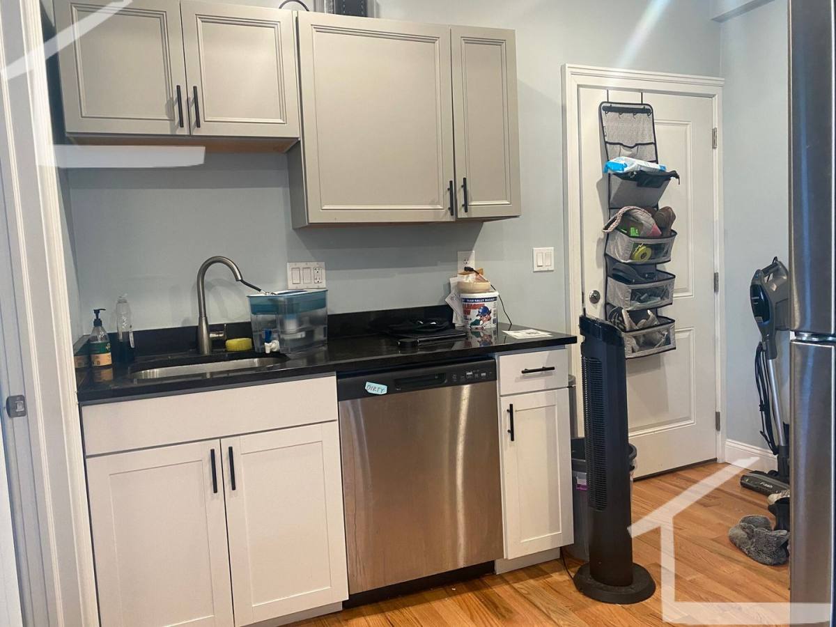 Apartment for rent at 183-184 Harvard Ave #1, Allston, MA 02134