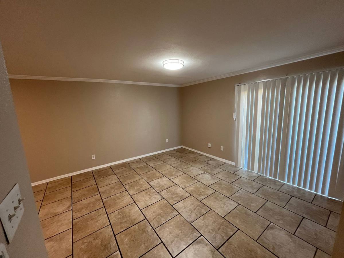 Spanish Ridge, 8039 Chariot Dr, Dallas, TX 75227 - Apartment for Rent - Image 3