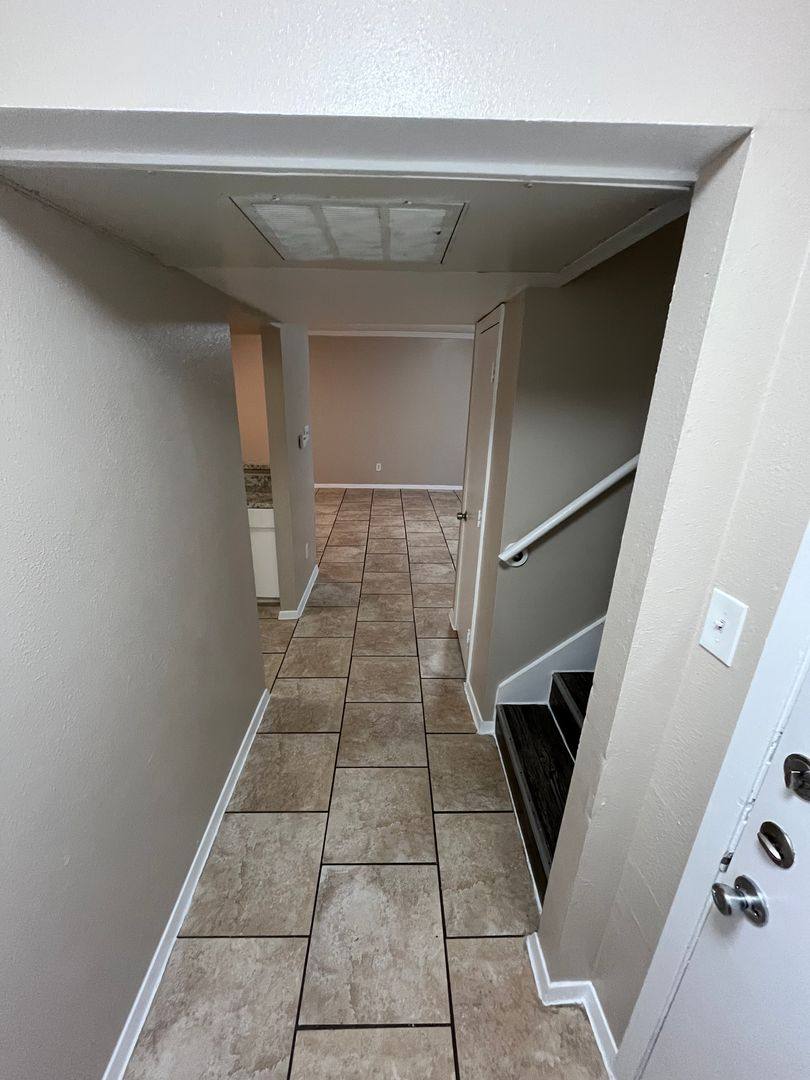 Spanish Ridge, 8039 Chariot Dr, Dallas, TX 75227 - Apartment for Rent - Image 2