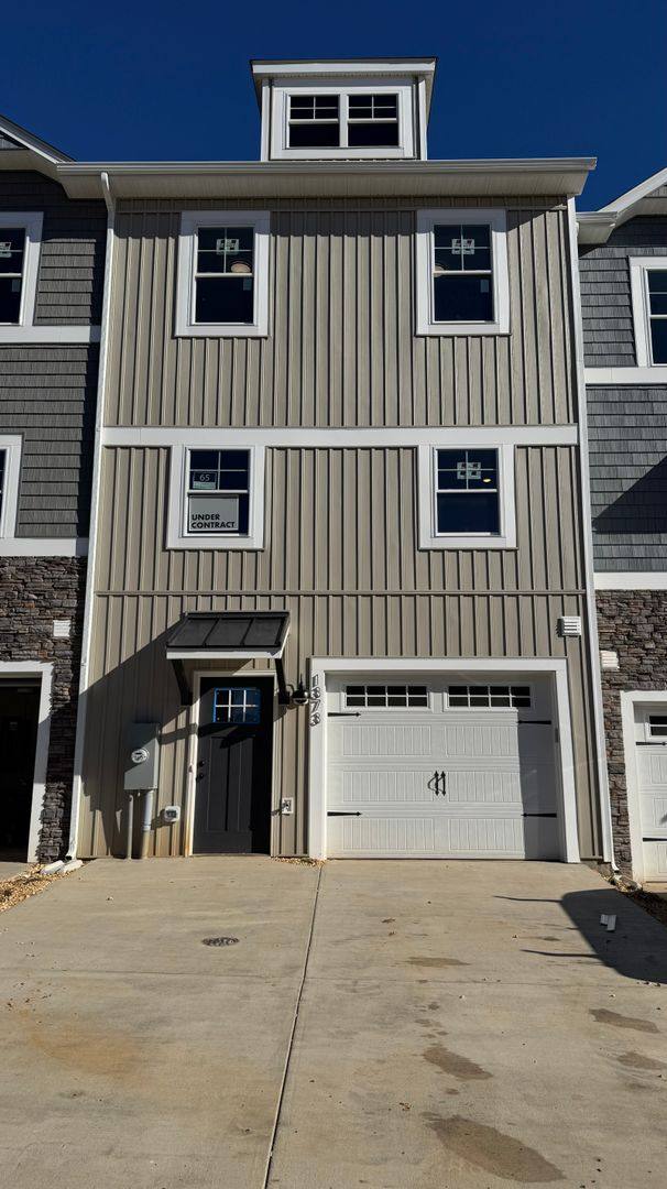Townhouse for rent at 1332 Appaloosa Court, Harrisonburg, VA 22801