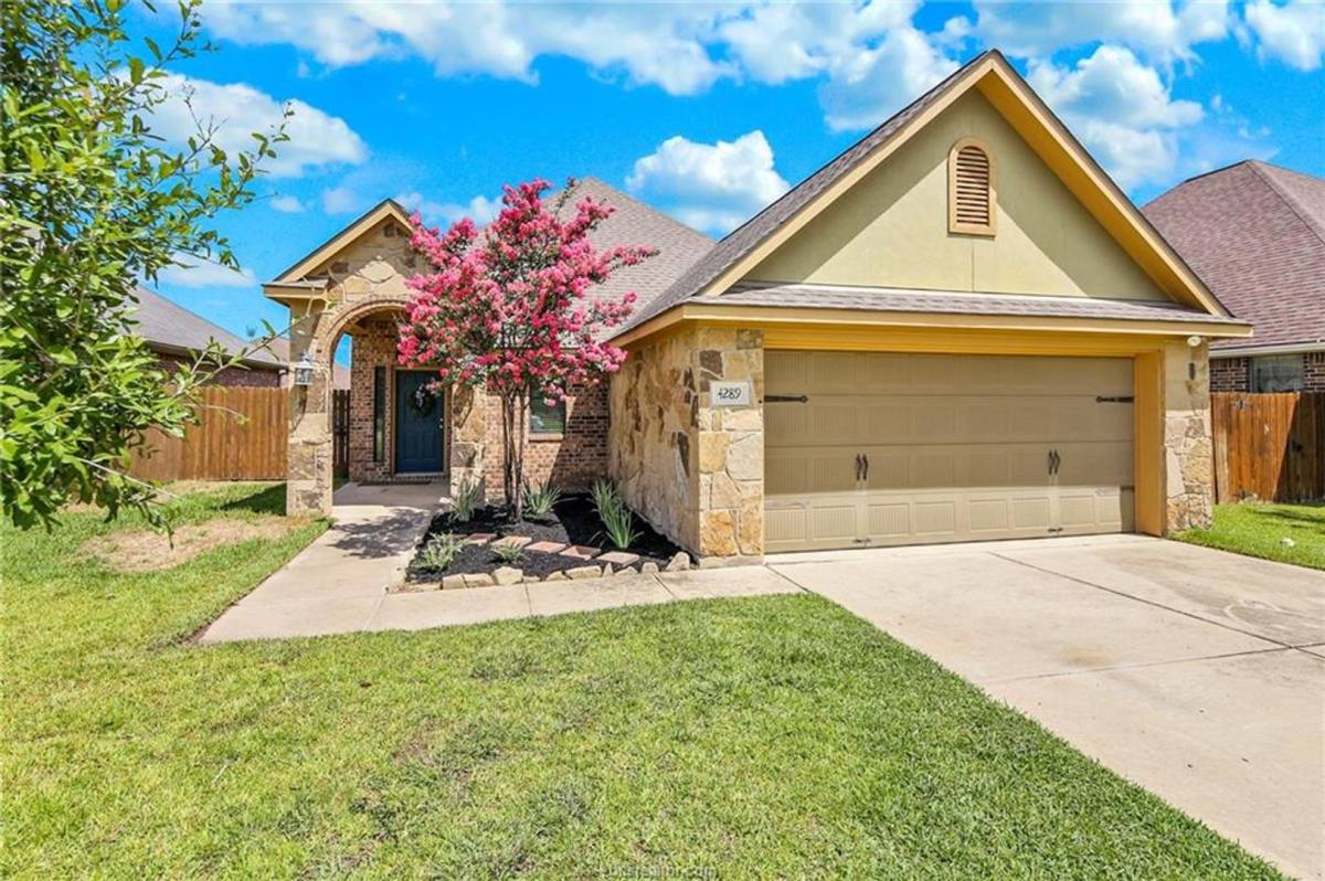 House for rent at 4289 Hollow Stone Dr, College Station, TX 77845