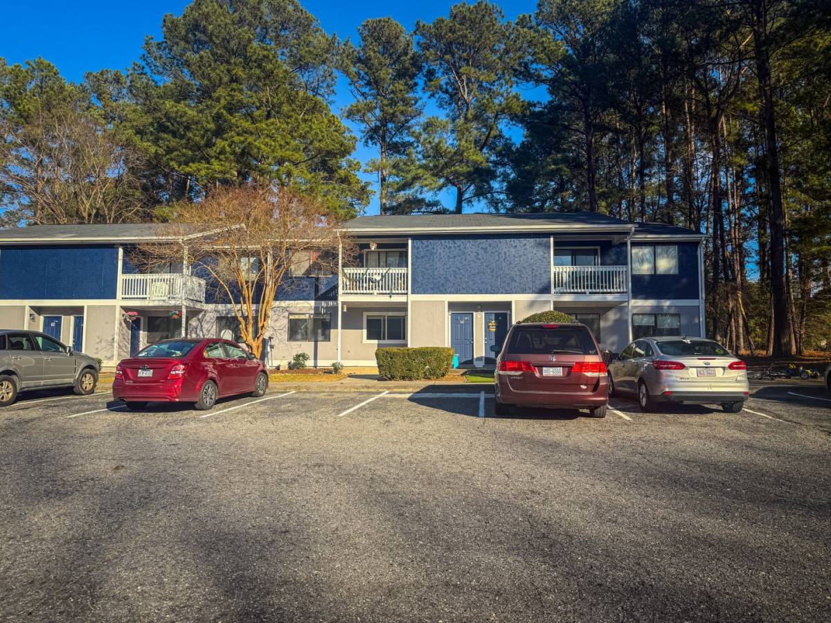 Apartment for rent at 950 Berkshire Rd, Smithfield, NC 27577