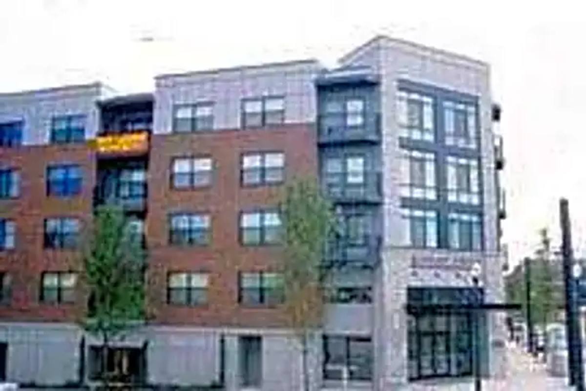 Apartment for rent at 1040 NW 10th Ave, Portland, OR 97209