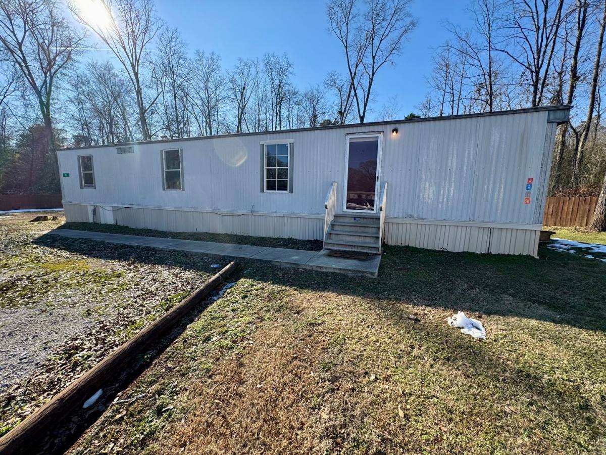 House for rent at 96 Cameron Circle, Muscle Shoals, AL 35661