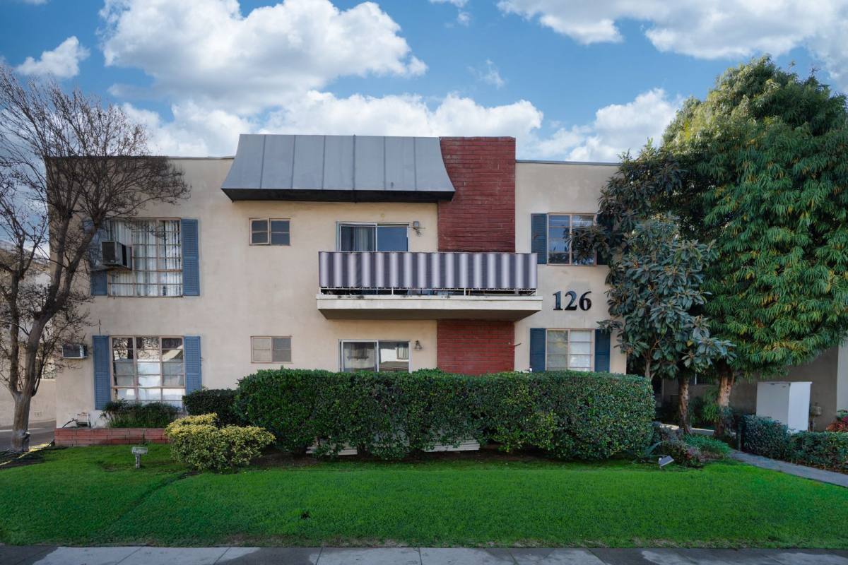 Apartment for rent at 126 E Live Oak St, San Gabriel, CA 91776