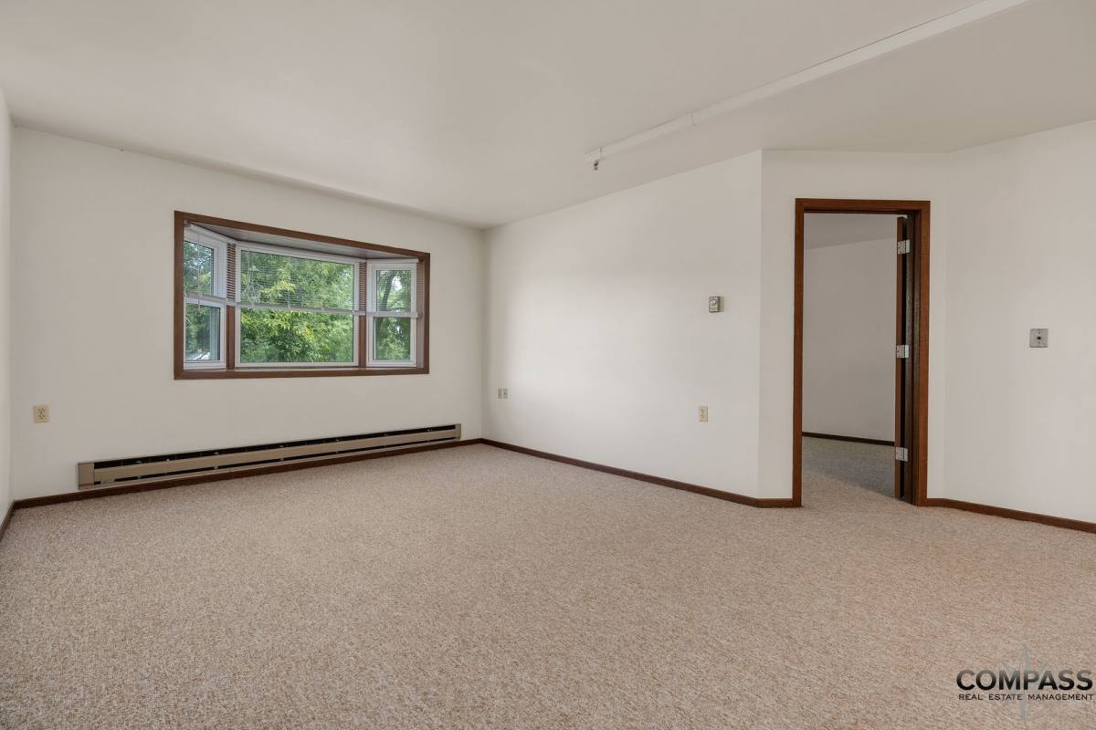 Apartment for rent at 610 Gray St, Eau Claire, WI 54701