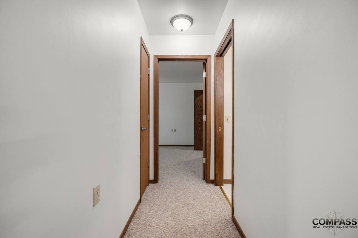 Apartment for rent at 610 Gray St, Eau Claire, WI 54701