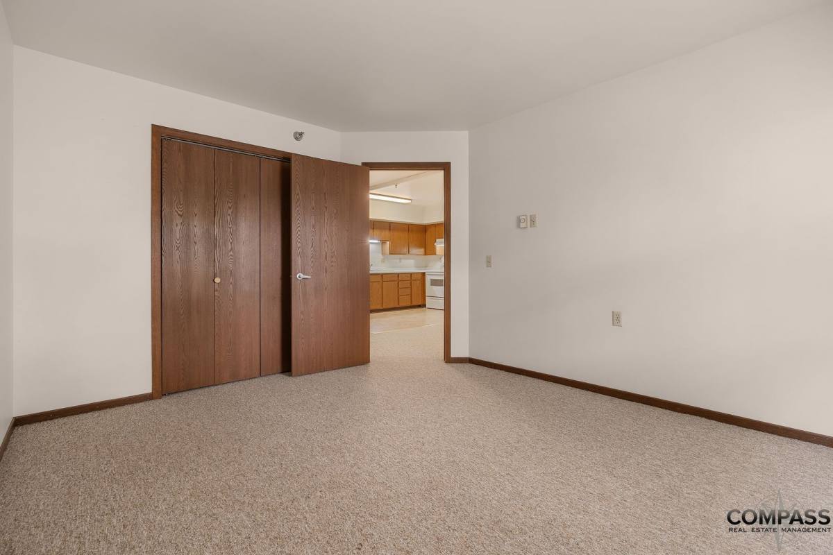 Apartment for rent at 610 Gray St, Eau Claire, WI 54701