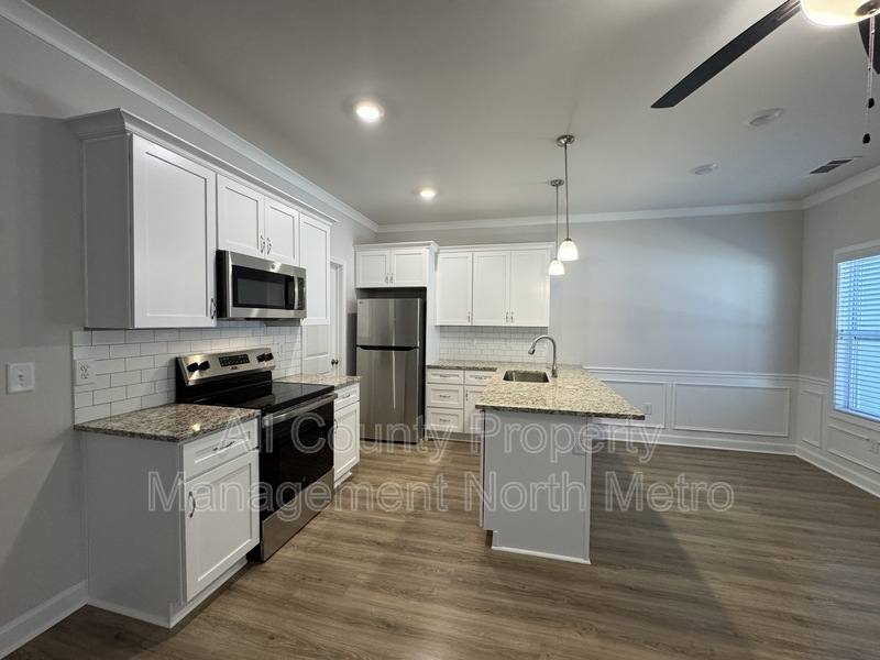 Townhouse for rent at 6360 Pine Station Dr, Lula, GA 30554