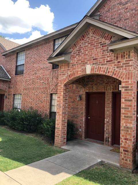 Townhouse for rent at 2212 N Carroll, Denton, TX 76201