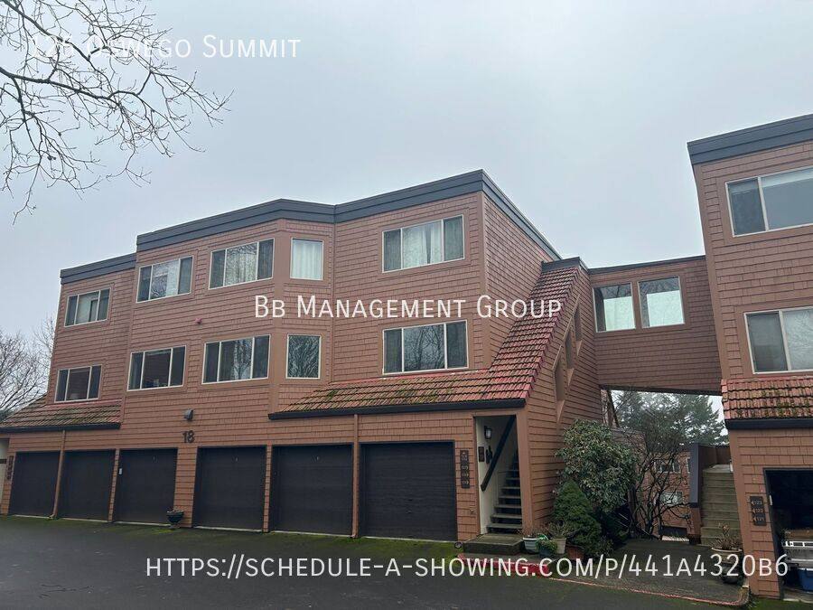 Condo for rent at 125 Oswego Summit, Lake Oswego, OR 97035