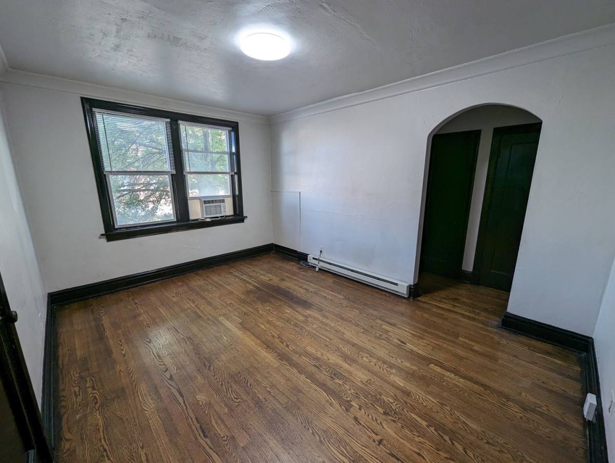 Apartment for rent at 3747 Dunnica, Saint Louis, MO 63116