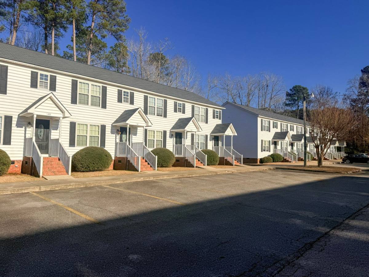 Apartment for rent at 103-132 Cambridge Place, Smithfield, NC 27577