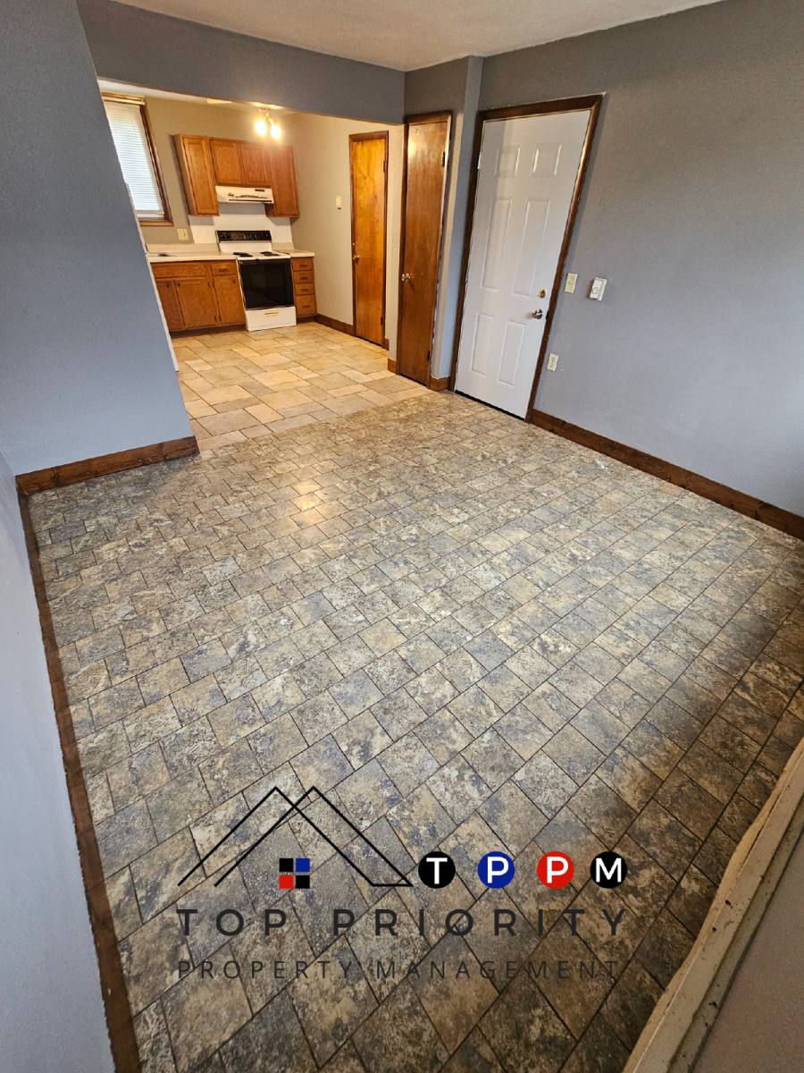 Apartment for rent at 525 Belknap St #8, Ryan, IA 52330